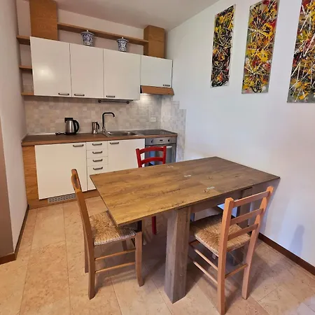 Casa Fiore Apartment Crespano del Grappa